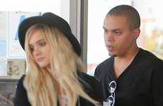 Ashlee Simpson comprometida con Evan Ross