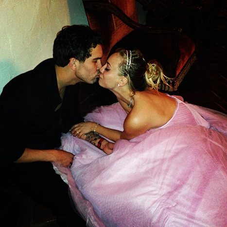 kaley cuoco marries ryan sweeting