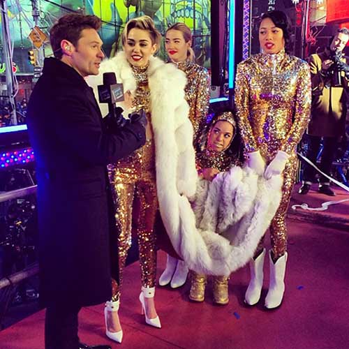 ryan seacrest miley cyrus nye