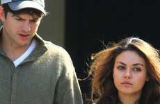 Mila Kunis & Ashton Kutcher COMPROMETIDOS!!!