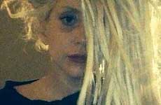 Lady Gaga vomitada en su concierto SXSW – DISGUSTING!!!