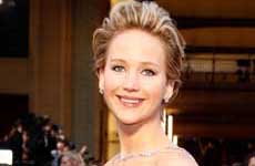 Jennifer Lawrence fingió su caída en la Red Carpet?