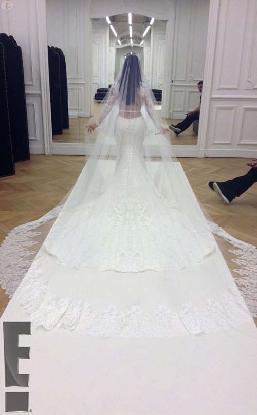 kim kardashian kanye west wedding1