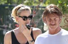 Amigos advierten a Charlize sobre Sean Penn temen por su seguridad