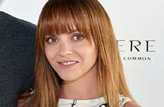 Christina Ricci es madre de un varoncito!!