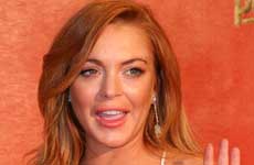 Lindsay Lohan ignorando a sus amigos sobrios