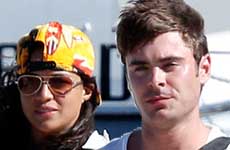 Michelle Rodriguez y Zac Efron terminaron! OF COURSE!