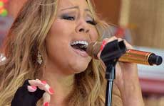 Mariah Carey lucha con su voz en Tokio