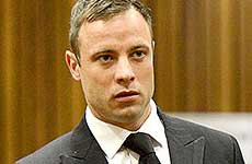 Oscar Pistorius 5 años por asesinar a su novia Reeva Steenkamp