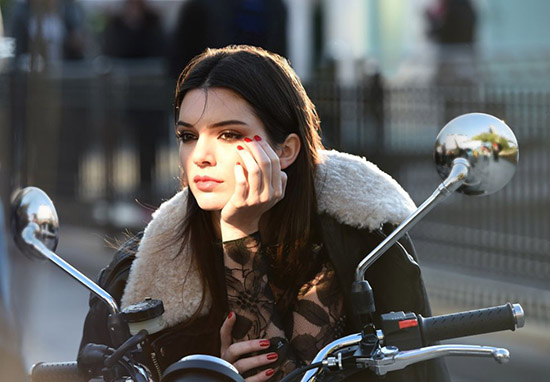 kendall jenner para estee lauder promo