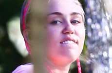 Miley Cyrus quiere aprobar sus fotos! Photo Approval
