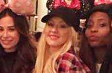 Christina Aguilera insulta a Mickey en Disney