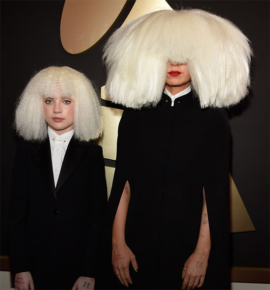 sia maddie grammy 2015 red carpet1