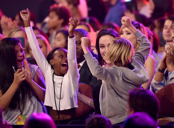 angelina jolie kids choice awards 2015 5