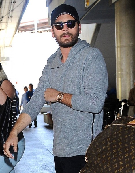 scott disick airport