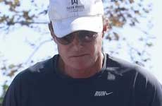 Bruce Jenner se distancia de las Kardashians!