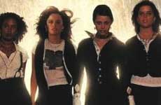 Harán un remake de Jóvenes Brujas (The Craft)