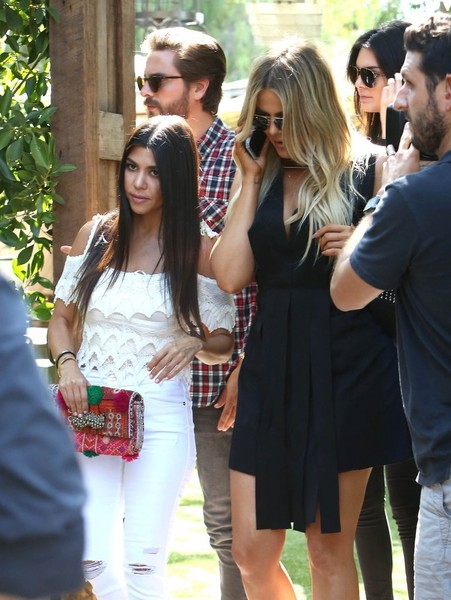 Kourtney Kardashian filming KOWTK khloe scott