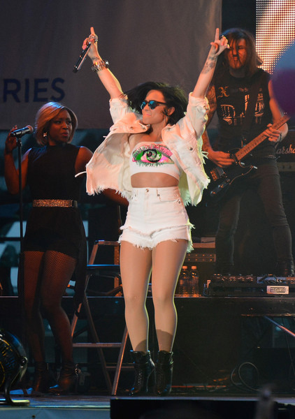 Demi Lovato 2015 MLB Star Concert