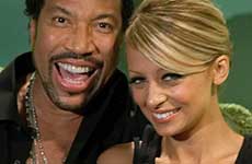 Lionel Richie explica por que adoptó a Nicole