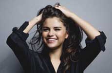 Selena Gomez explica canciones de Revival