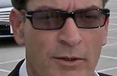 Charlie Sheen dice que su sangre es libre de VIH