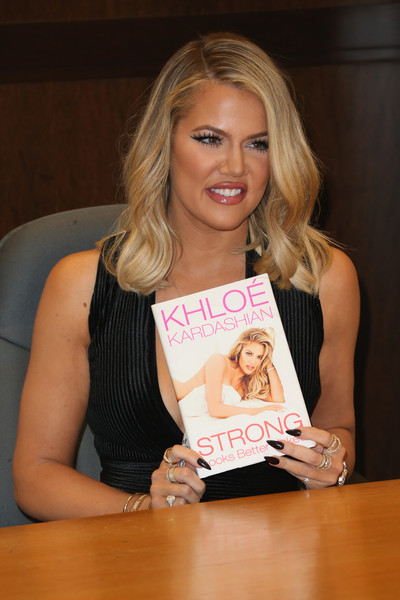 khloe kardashian book signing barnesandnoble