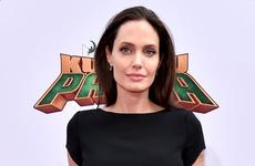 Angelina Jolie Super flaca Premier de Kung Fu Panda 3