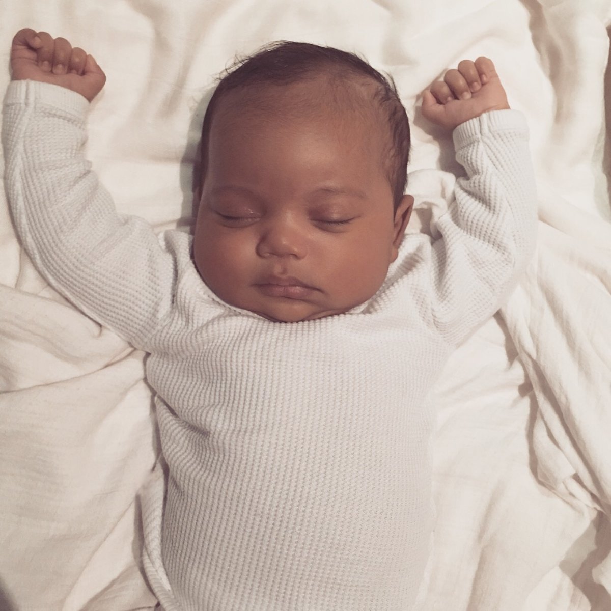 saint west new photo kim kardashian