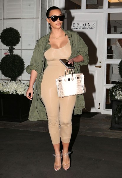 kim kardashian fug outfit beverly hills