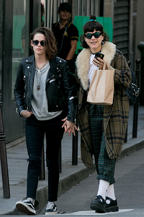 kristen stewart soko walking paris