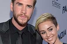 Liam Hemsworth NO está comprometido con Miley Cyrus!!