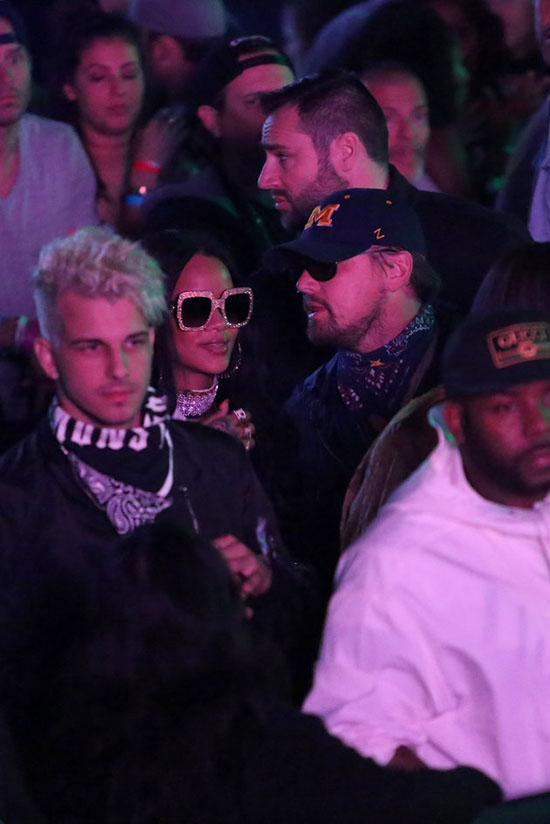 rihanna leo coachella