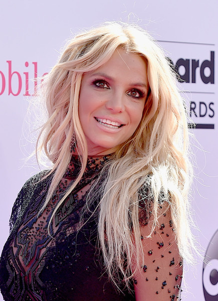 Britney Spears 2016 Billboard red carpet
