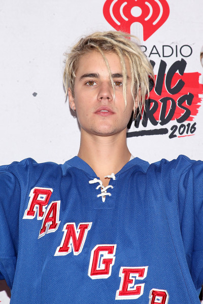 Justin Bieber iHeartRadio Music Awards Press