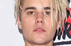 Justin Bieber se tatuó una cruz en la cara