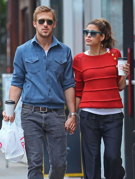 ryan gosling eva mendes walking street