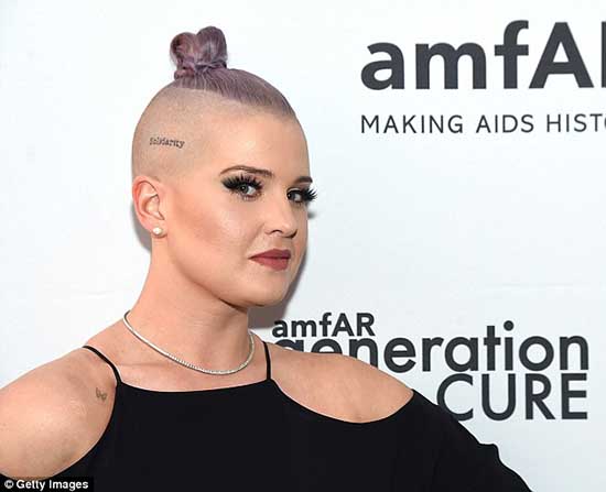 kelly osbourne tattoo