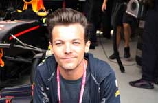 1D Louis Tomlinson busca custodia conjunta de su hijo