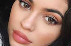 Kylie Jenner: me puse los labios muy grandes. HUGE!