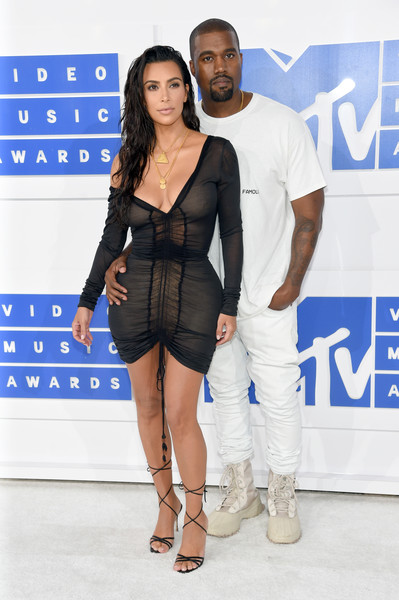 Kim Kardashian Kanye West 2016 MTV VMAs