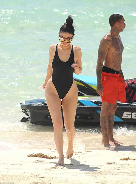 Kylie Jenner beach vacation