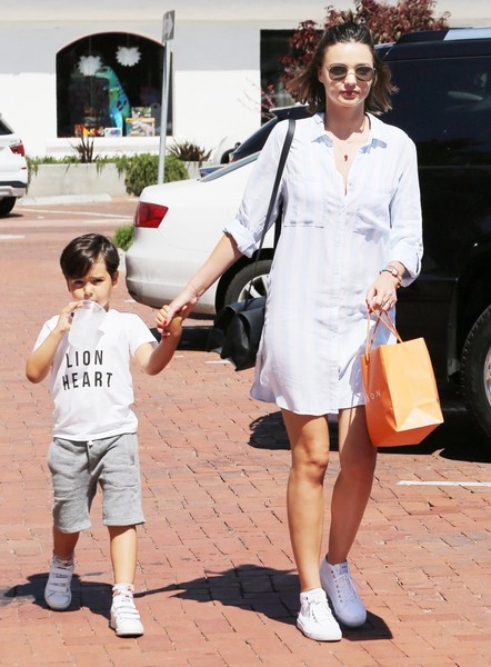 Miranda Kerr Son Flynn Seen Out and about