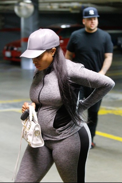 Robert Kardashian Pregnant Blac Chyna