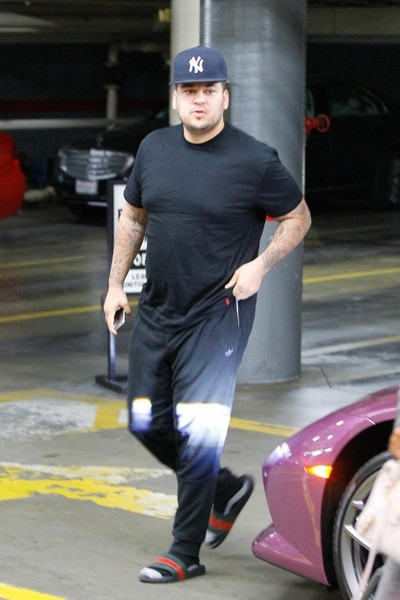 Robert Kardashian parking