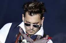 Johnny Depp se cortó un dedo en un ataque de ira