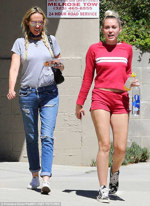 miley cyrus momma tish