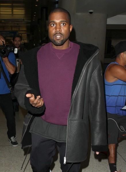Kanye West Lax airport