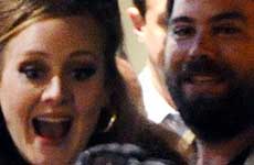 Adele se casó en secreto con Simon Konecki?