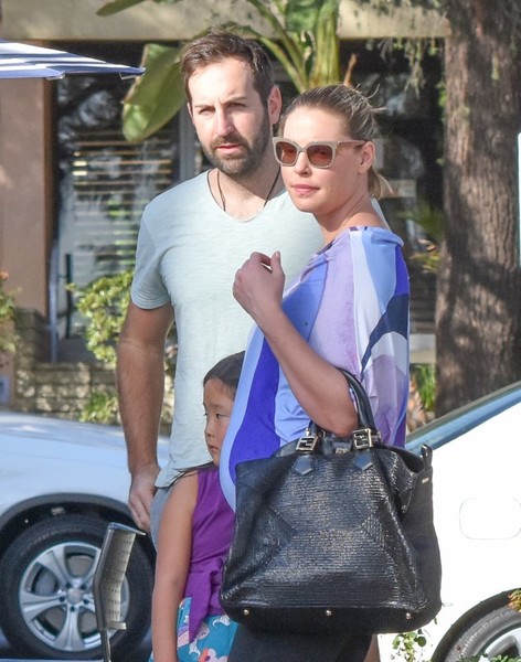 Katherine Heigl Family Celebrate